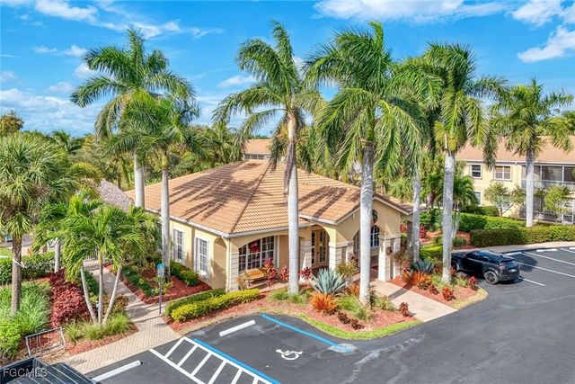 6100 Jonathans Bay CIR 302, Fort Myers, FL 33908