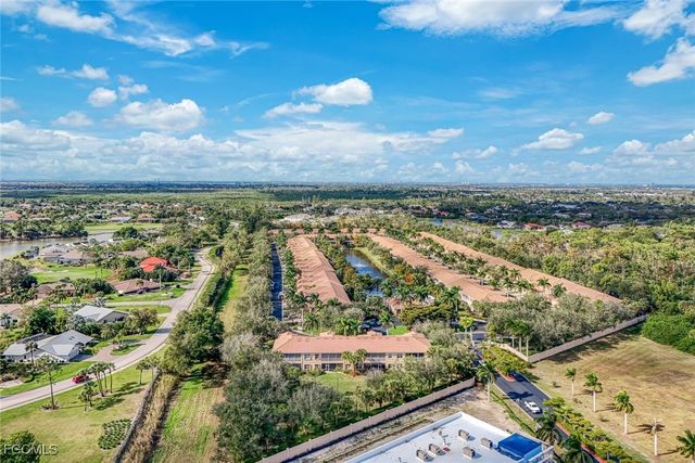 6100 Jonathans Bay CIR 302, Fort Myers, FL 33908