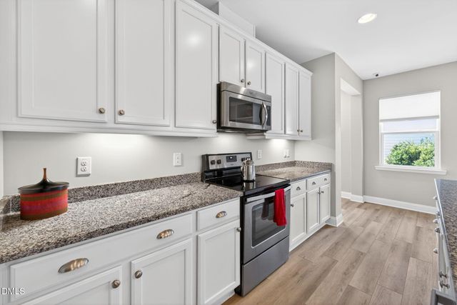 400 Eno Drive, Holly Springs, NC 27540