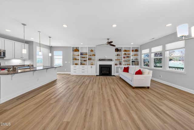 400 Eno Drive, Holly Springs, NC 27540