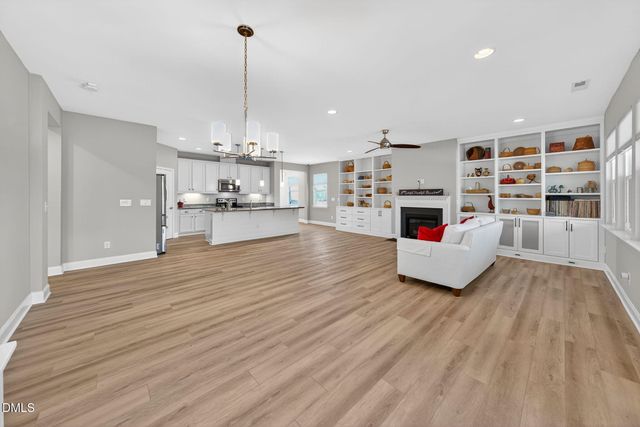 400 Eno Drive, Holly Springs, NC 27540