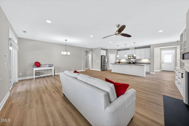 400 Eno Drive, Holly Springs, NC 27540