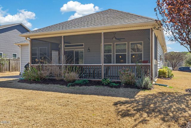 400 Eno Drive, Holly Springs, NC 27540