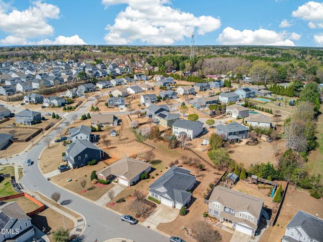 400 Eno Drive, Holly Springs, NC 27540