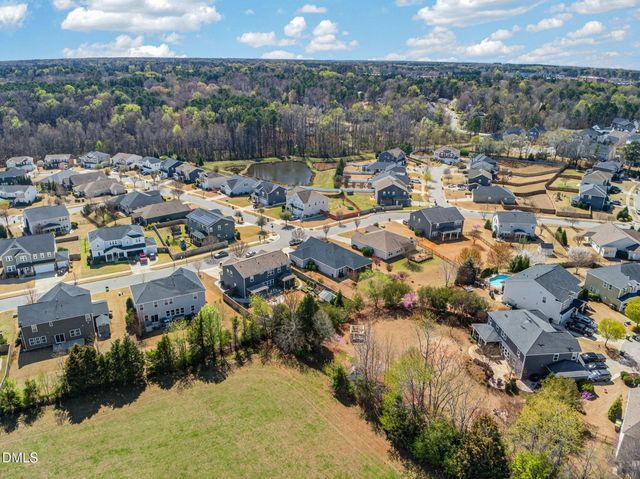 400 Eno Drive, Holly Springs, NC 27540