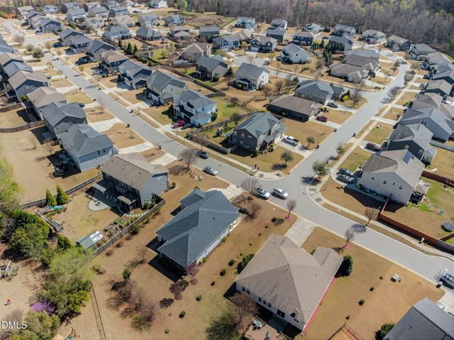 400 Eno Drive, Holly Springs, NC 27540