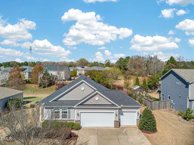 400 Eno Drive, Holly Springs, NC 27540
