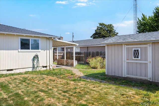 166 Mace Road, Medford, OR 97501