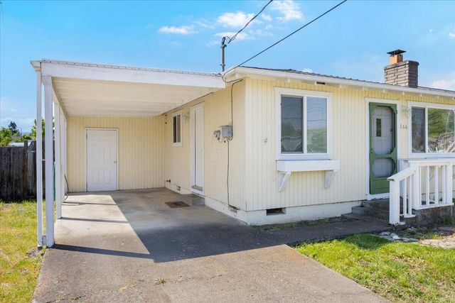 166 Mace Road, Medford, OR 97501