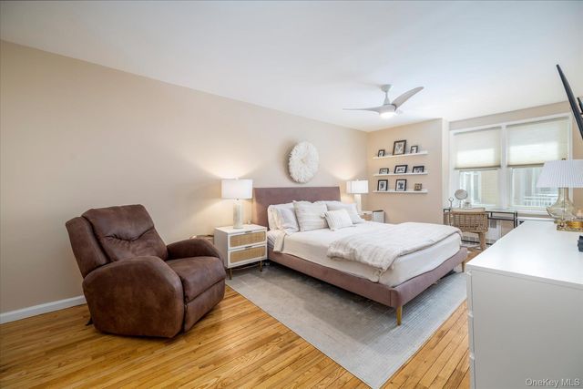 522 Shore Road 3AA, Long Beach, NY 11561