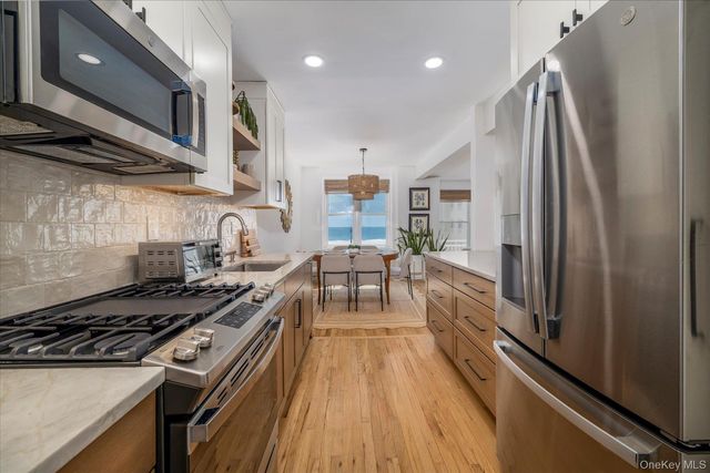 522 Shore Road 3AA, Long Beach, NY 11561