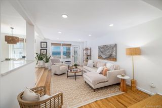 522 Shore Road 3AA, Long Beach, NY 11561