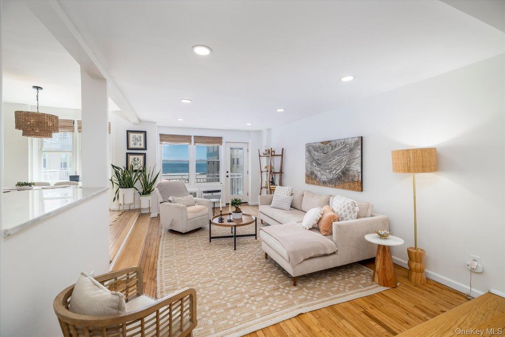 522 Shore Road 3AA, Long Beach, NY 11561