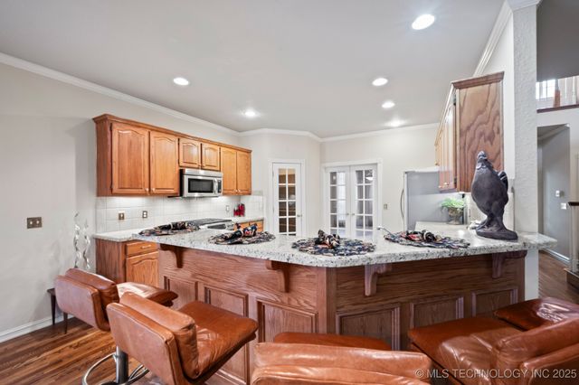 7909 E Freeport Place, Broken Arrow, OK 74014