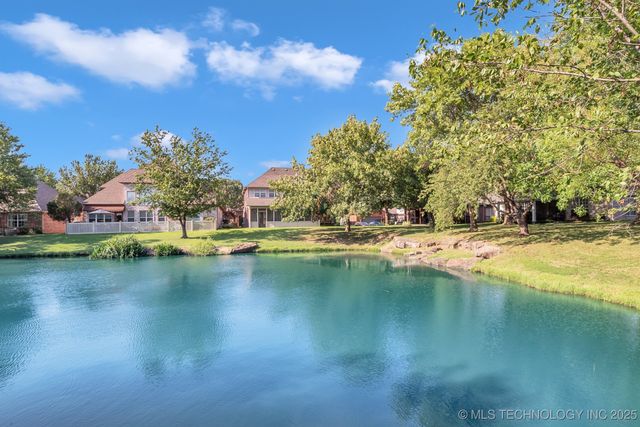 7909 E Freeport Place, Broken Arrow, OK 74014