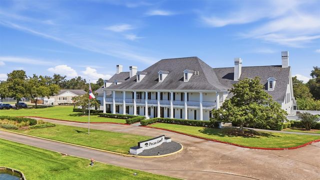 1926 Victoria Garden Drive, Richmond, TX 77406