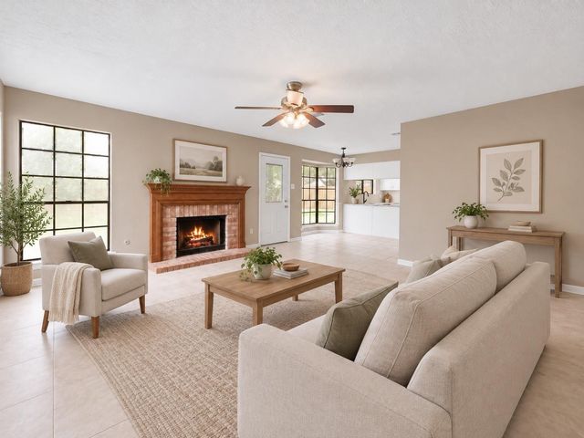1926 Victoria Garden Drive, Richmond, TX 77406