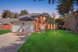 1926 Victoria Garden Drive, Richmond, TX 77406