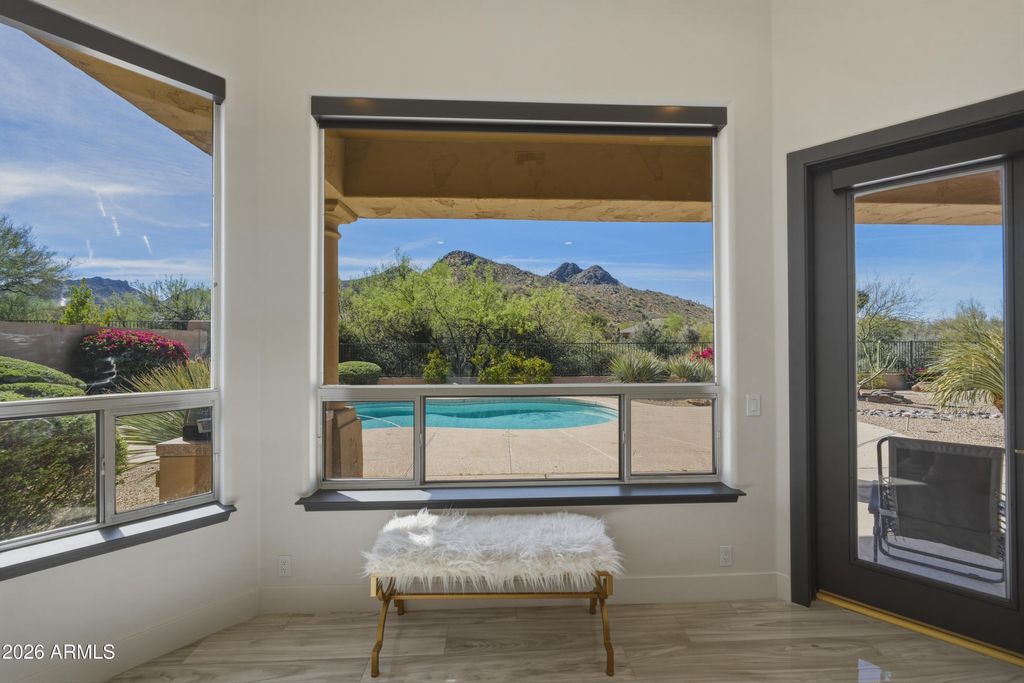 Image 22 of property listing at 11789 E Parkview Lane, Scottsdale, AZ 85255