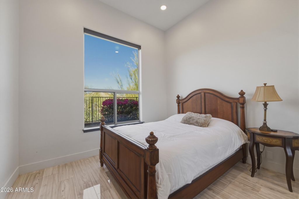 Image 34 of property listing at 11789 E Parkview Lane, Scottsdale, AZ 85255