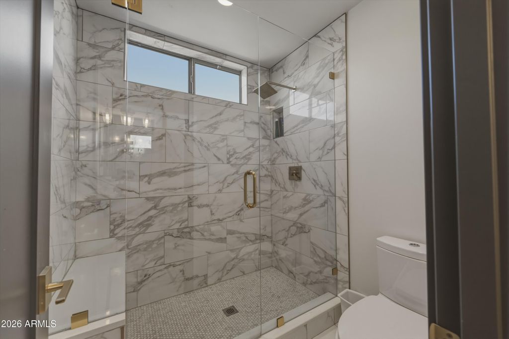 Image 36 of property listing at 11789 E Parkview Lane, Scottsdale, AZ 85255