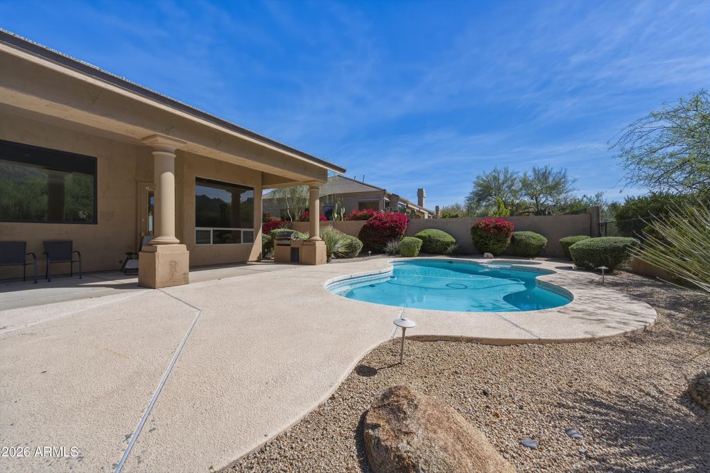 Image 40 of property listing at 11789 E Parkview Lane, Scottsdale, AZ 85255