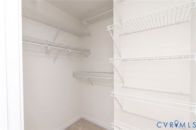 14305 Woods Walk Ln, Midlothian, VA 23112