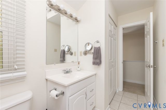 14305 Woods Walk Ln, Midlothian, VA 23112