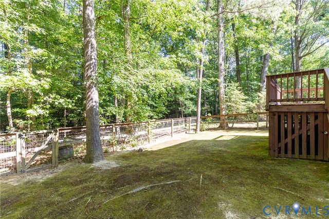 14305 Woods Walk Ln, Midlothian, VA 23112