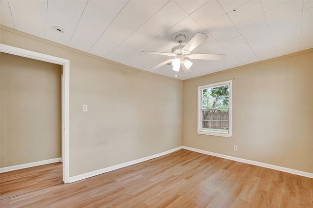 1504 Lawrence Avenue, Pasadena, TX 77506