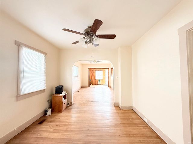 1640 W Spencer Avenue, Marion, IN 46952