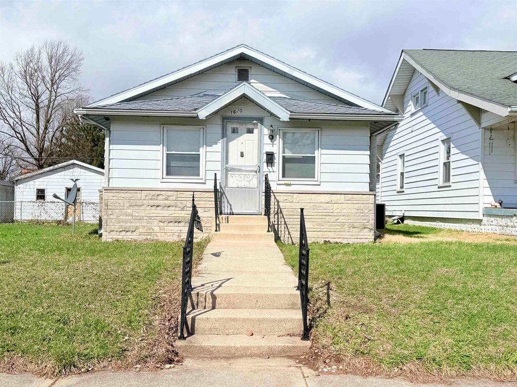 1640 W Spencer Avenue, Marion, IN 46952