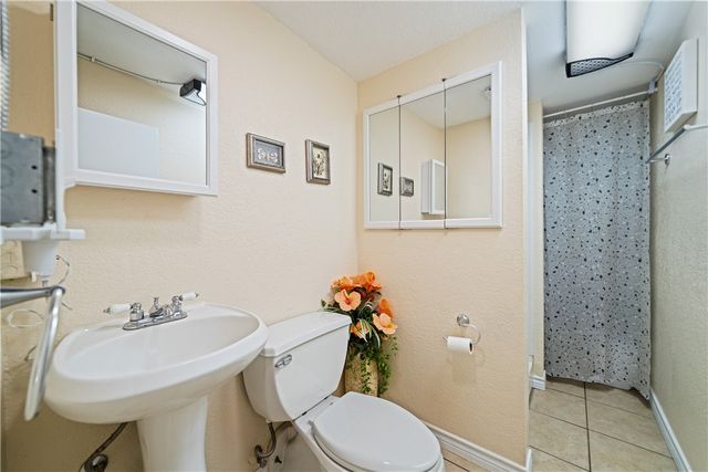 2519 Countiss Dr, Corpus Christi, TX 78410