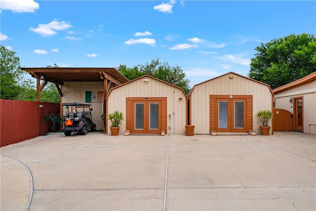 2519 Countiss Dr, Corpus Christi, TX 78410