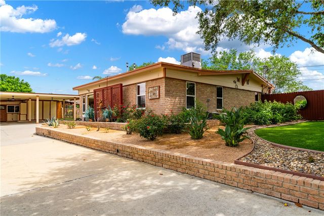 2519 Countiss Dr, Corpus Christi, TX 78410