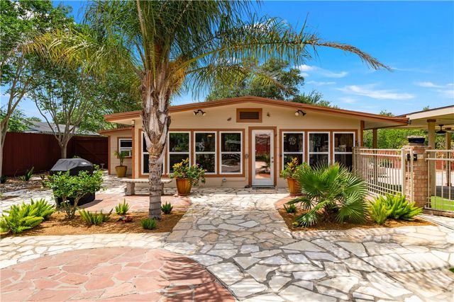 2519 Countiss Dr, Corpus Christi, TX 78410