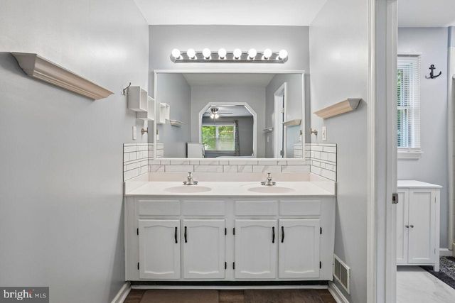 2917 EUTAW FOREST DR, Waldorf, MD 20603