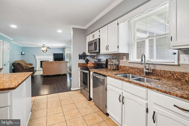 2917 EUTAW FOREST DR, Waldorf, MD 20603