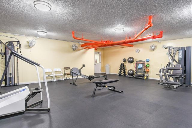 7100 Rainbow Drive 35, San Jose, CA 95129