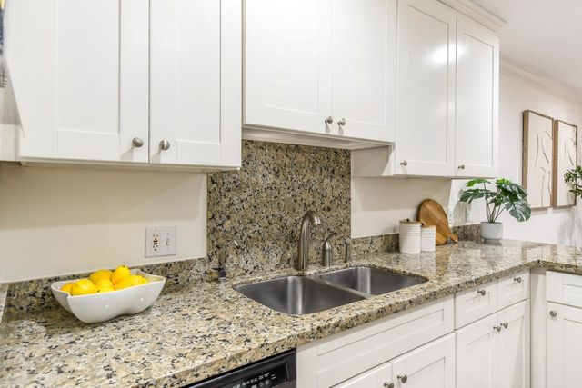 7100 Rainbow Drive 35, San Jose, CA 95129