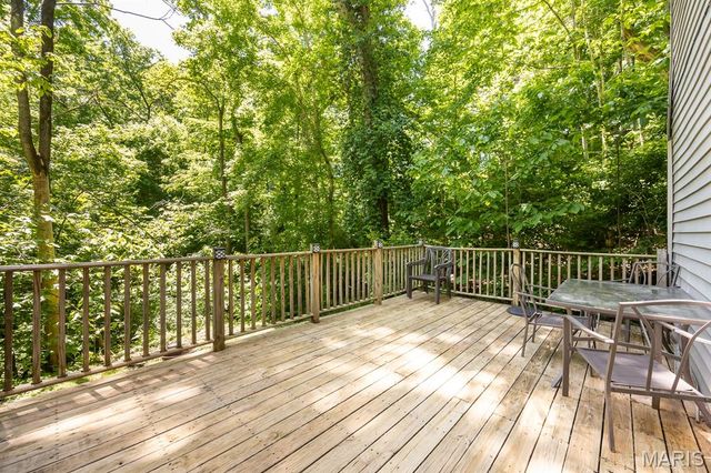 41 Highwood Road, Belleville, IL 62223