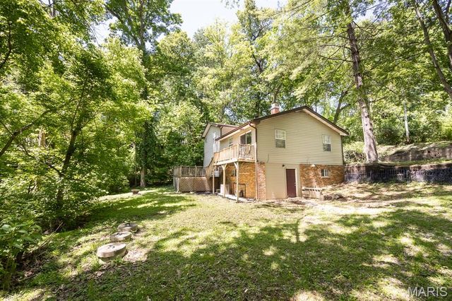 41 Highwood Road, Belleville, IL 62223