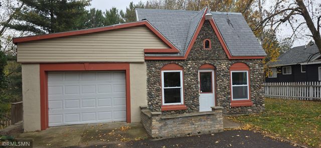 680 Central Avenue S, Milaca, MN 56353