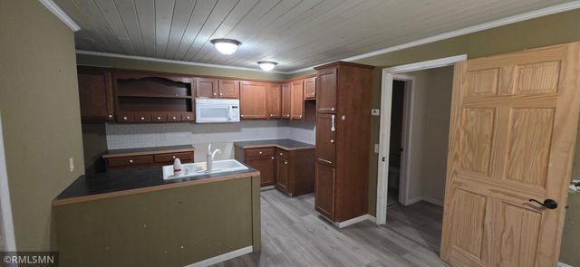 680 Central Avenue S, Milaca, MN 56353