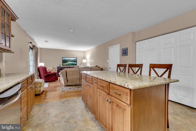 8205 GRASSLAND RD, Severn, MD 21144