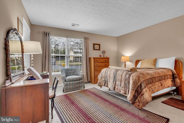 8205 GRASSLAND RD, Severn, MD 21144