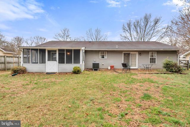 8205 GRASSLAND RD, Severn, MD 21144