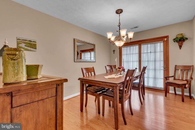 8205 GRASSLAND RD, Severn, MD 21144