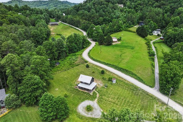 105 Loganberry Trail 1, Fletcher, NC 28732