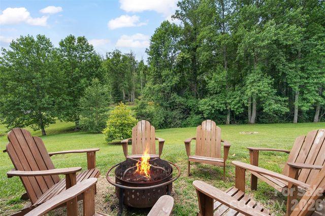105 Loganberry Trail 1, Fletcher, NC 28732